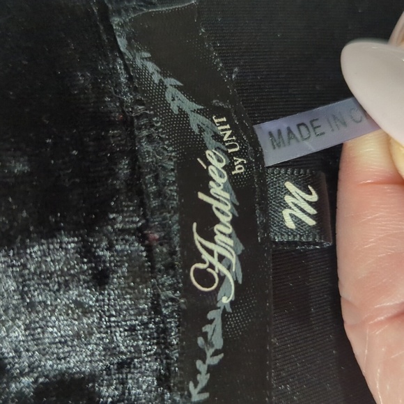 Andrée By Unit Black Velvet Kimono - Picture 9 of 9